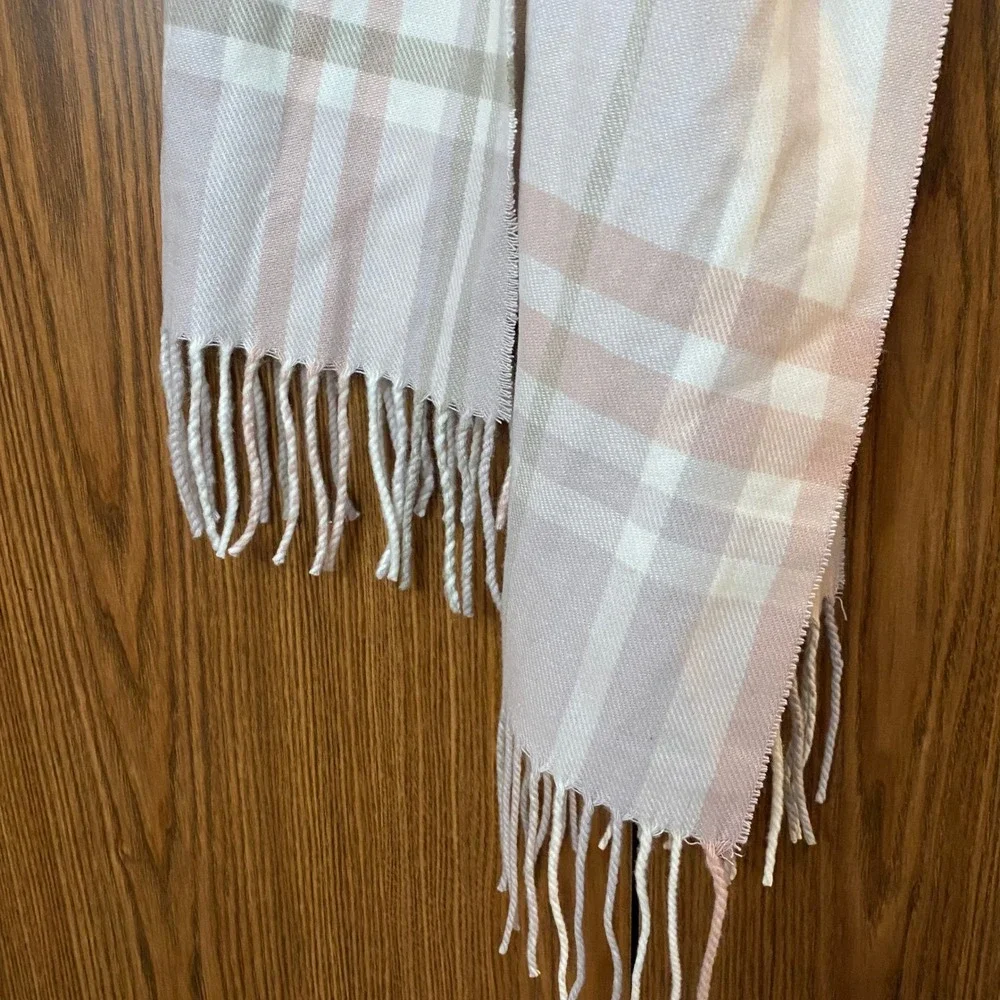 Scarf Womens OS Pink Plaid Cashmere Feel Acrylic Fringed Winter Wrap